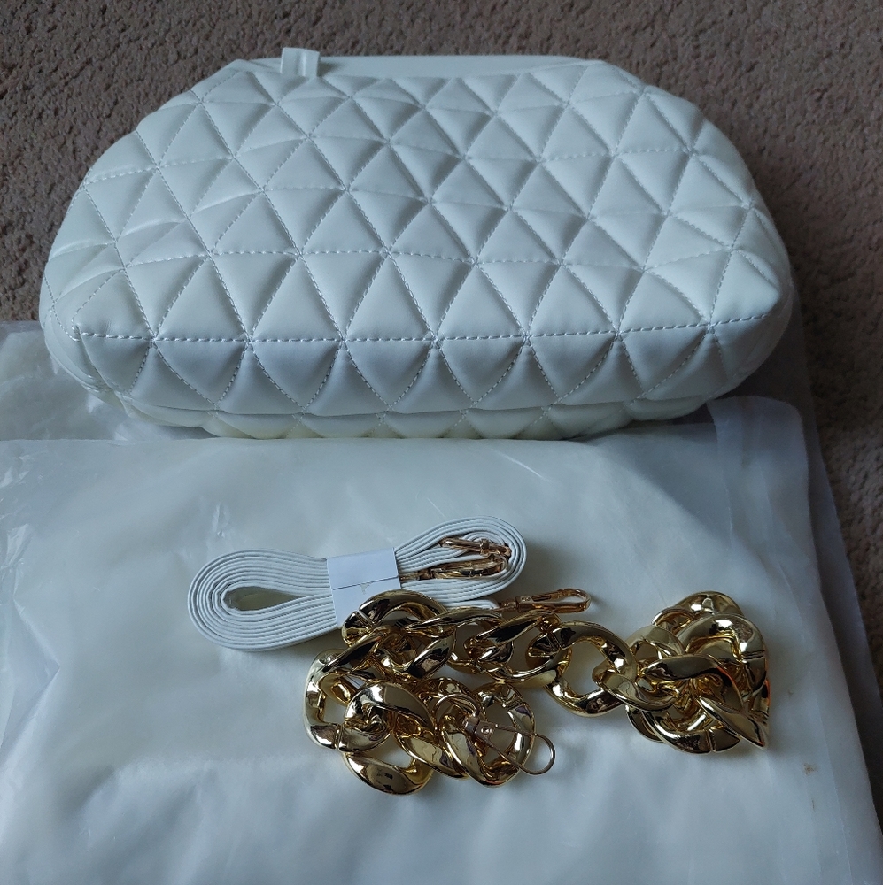 Handbag - Picture 2 of 3